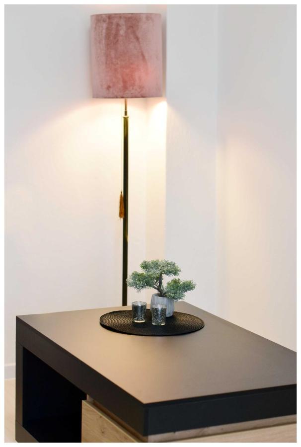 Color24 Centrum Nisko Lejlighed Eksteriør billede